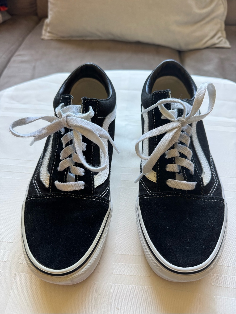 Vans Black and White Old Skool Low-Top Sneakers classic